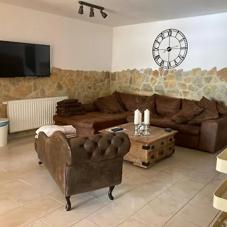 House Orfű